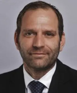 Dr. habil. Molics Bálint Dr. habil. Molics Bálint